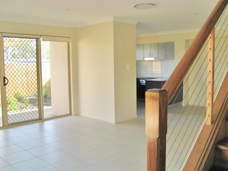 582 Manly Road, Wakerley QLD 4154