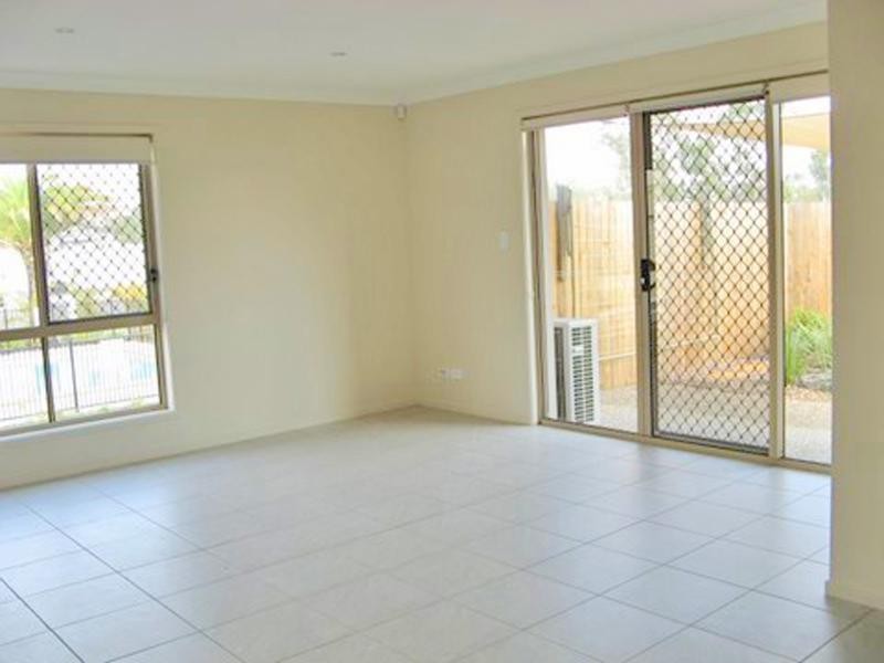 582 Manly Road, Wakerley QLD 4154