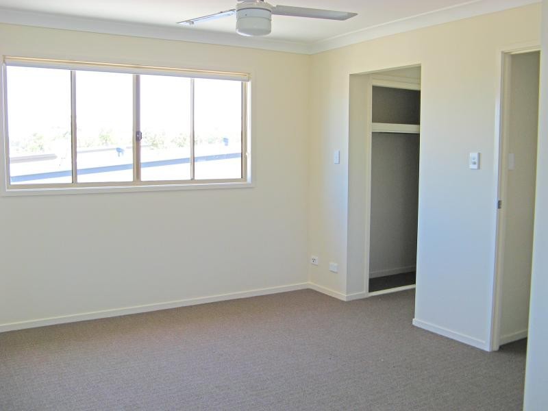 582 Manly Road, Wakerley QLD 4154