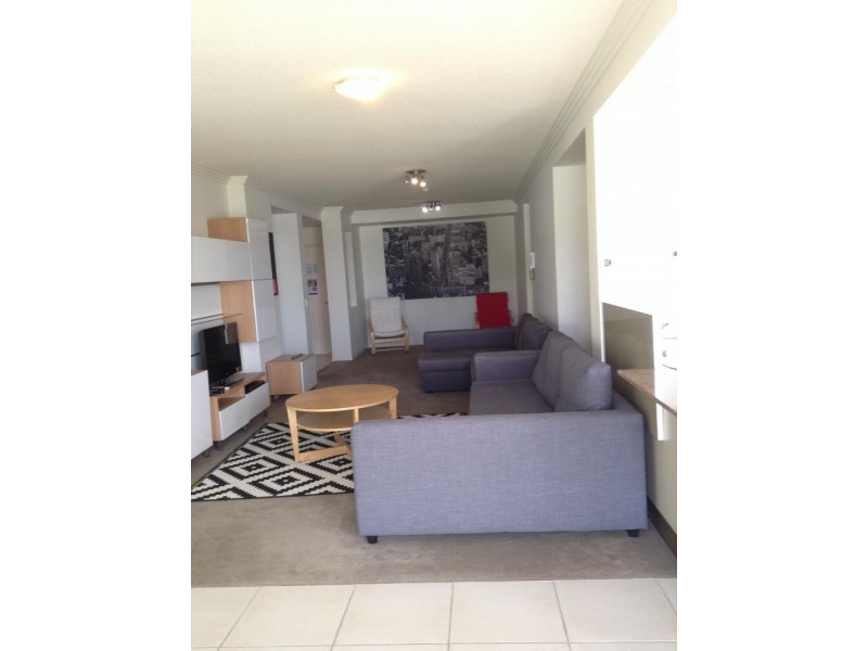 32/251 Varsity pde, Varsity Lakes QLD 4227