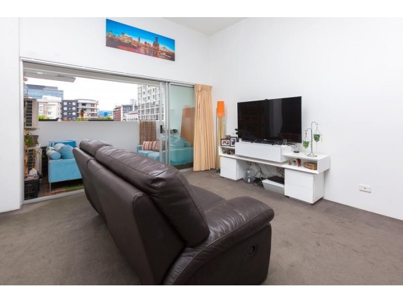 9 Chester St, Newstead QLD 4006