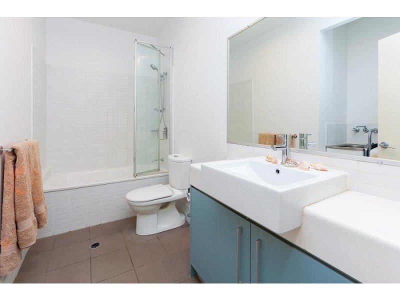 9 Chester St, Newstead QLD 4006