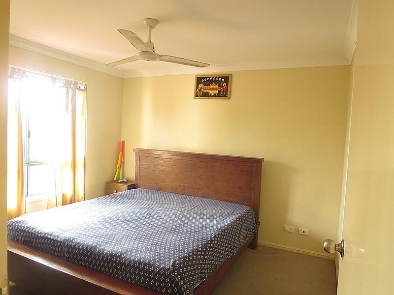 11 Oakmont Avenue, Oxley QLD 4075