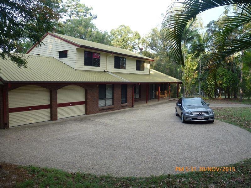 100 Crest Road, Greenbank QLD 4124