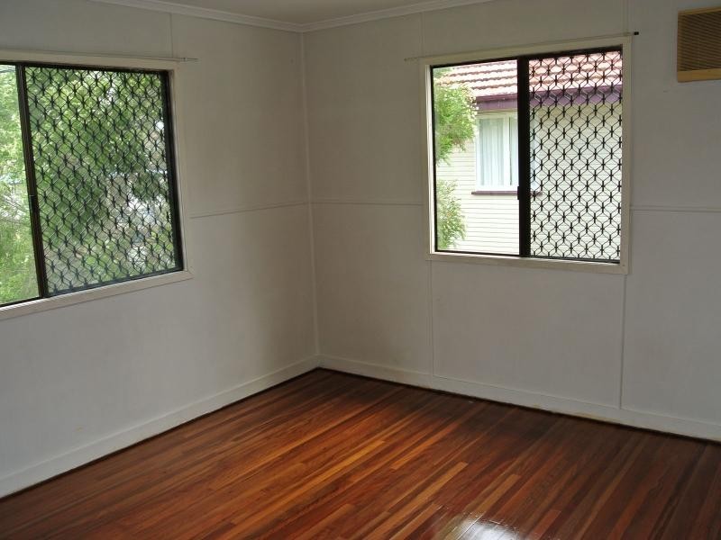 62 Falkirk, Stafford Heights QLD 4053