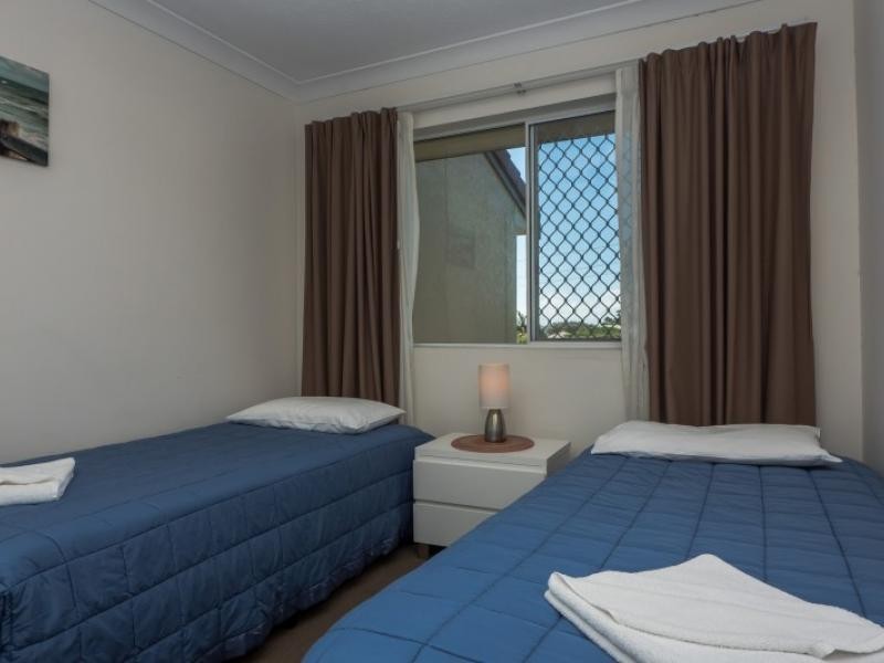 22 Jennifer Avenue, Runaway Bay QLD 4216