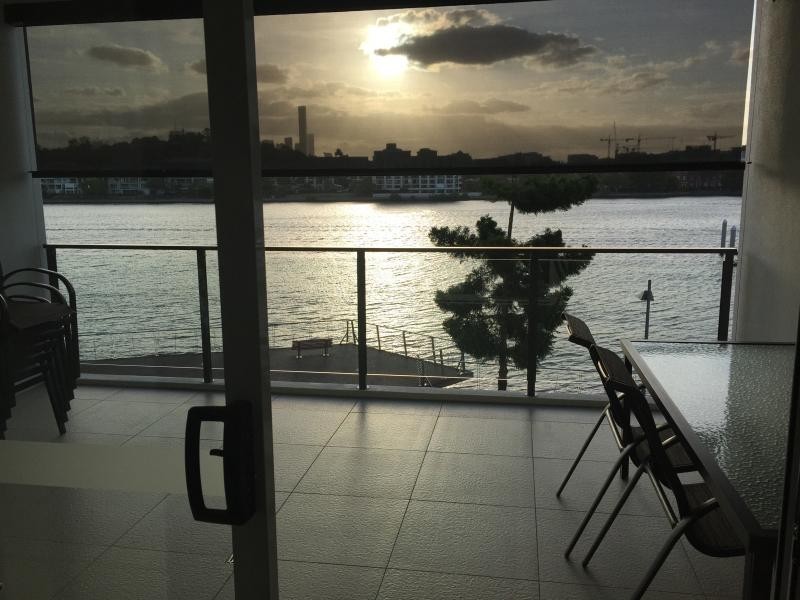 47 Addison Ave, Bulimba QLD 4171