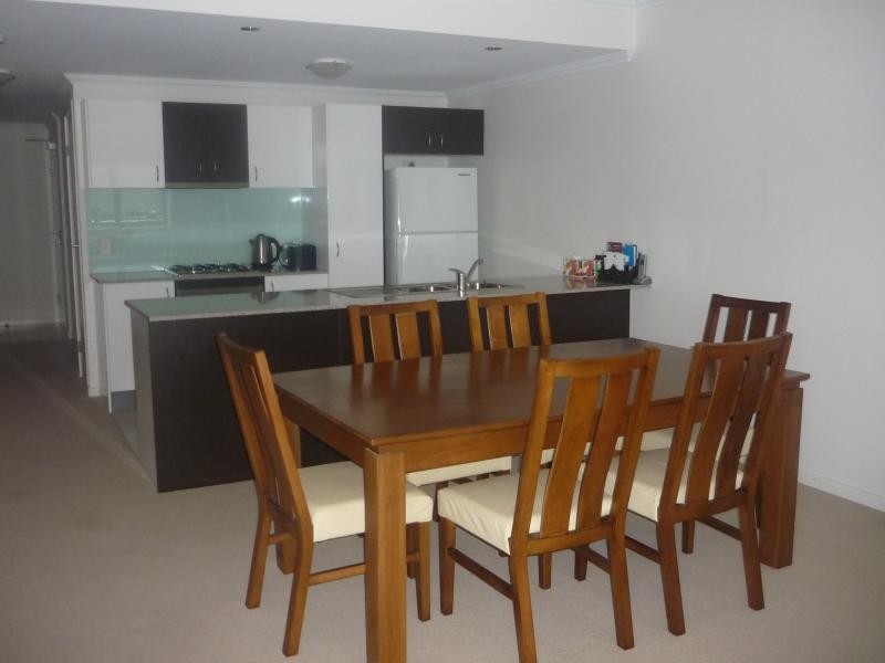 7 / 24 Allwood St, Indooroopilly QLD 4068