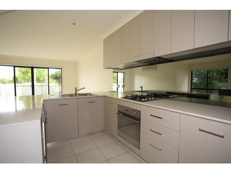 2 Inland Drive, Tugun QLD 4224