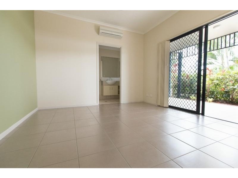 434-446 Kamerunga Rd, Redlynch QLD 4870