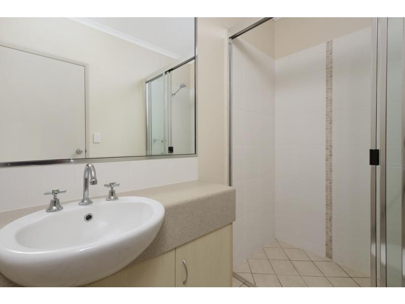 434-446 Kamerunga Rd, Redlynch QLD 4870