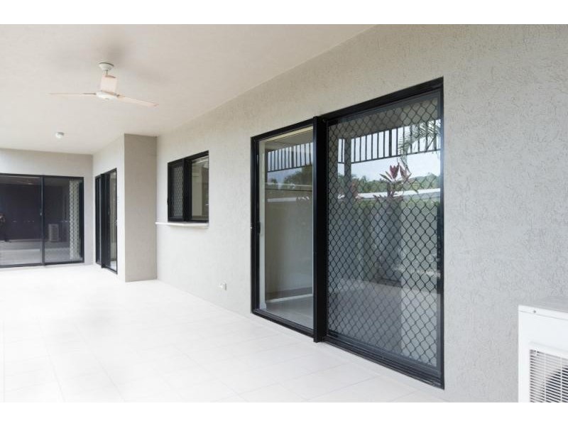 434-446 Kamerunga Rd, Redlynch QLD 4870