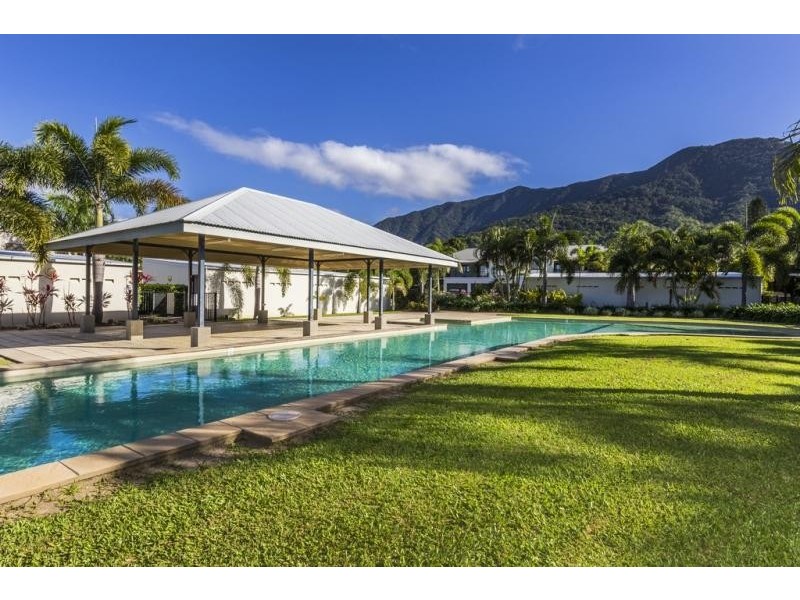 434-446 Kamerunga Rd, Redlynch QLD 4870