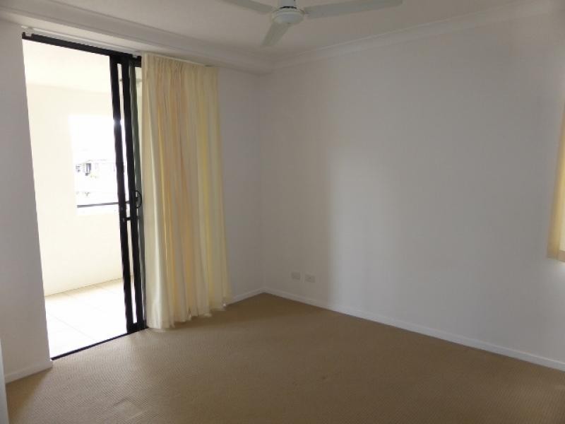 1 / 6-24 Henry Street, West End QLD 4810