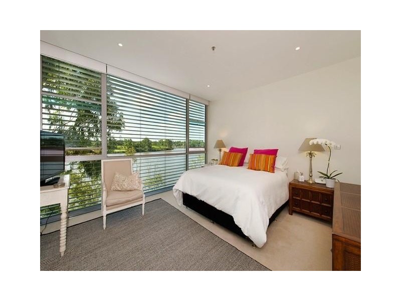 304 / 205 King Arthur Terrace, Tennyson QLD 4105