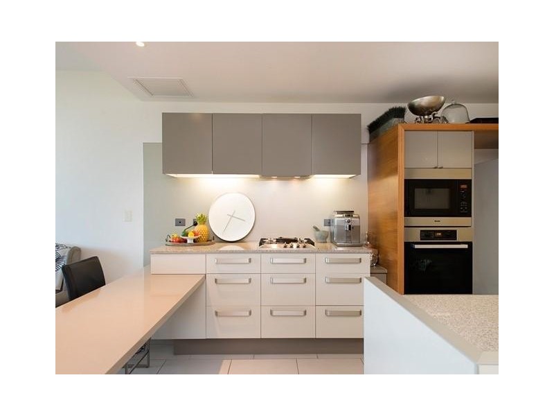 304 / 205 King Arthur Terrace, Tennyson QLD 4105