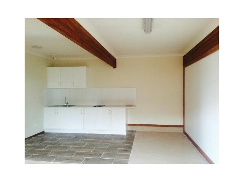 42 Romulus St, Robertson QLD 4109