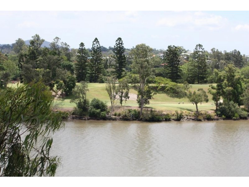 4312/205 King Arthur Terrace, Tennyson QLD 4105