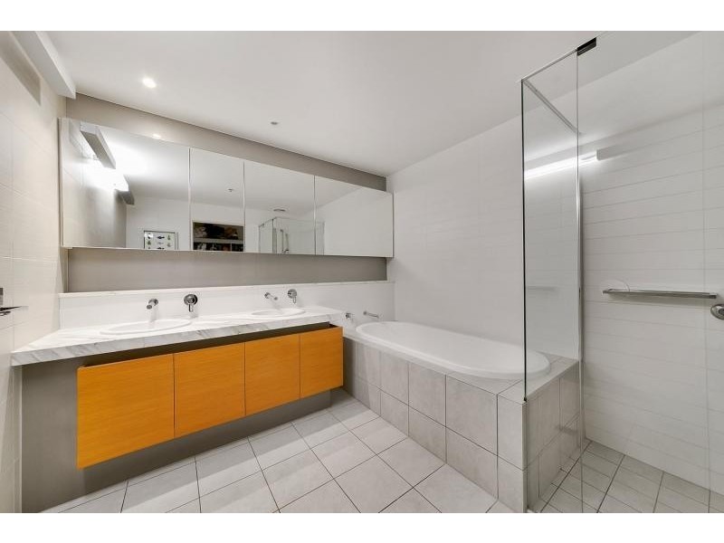 5203/197 King Arthur Terrace, Tennyson QLD 4105