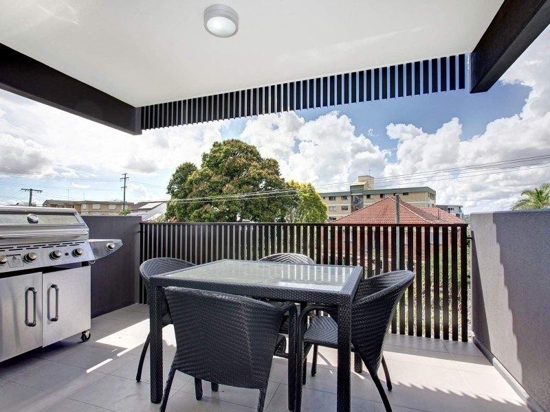 12/75 Barker Street, New Farm QLD 4005