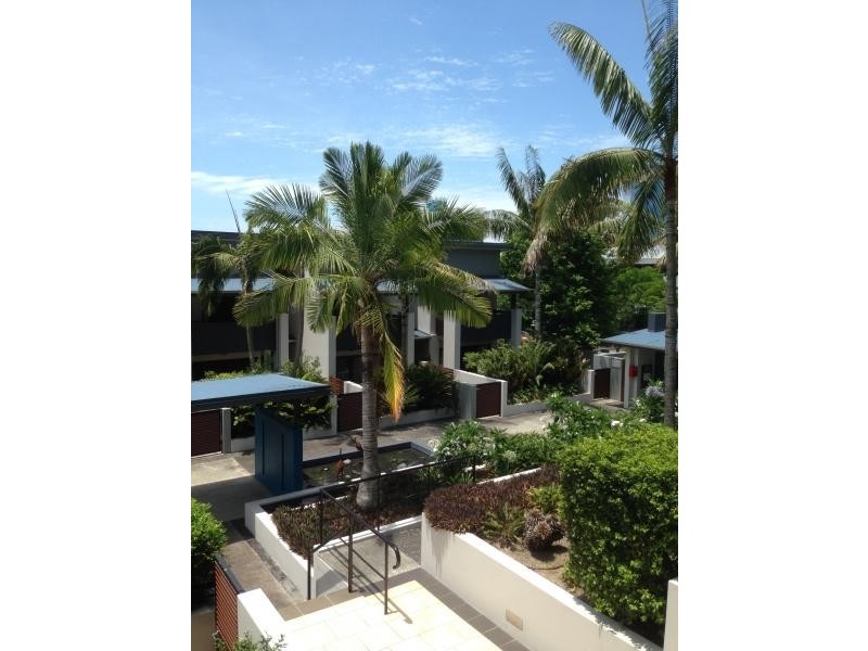 13/26 Holland Street, Toowong QLD 4066