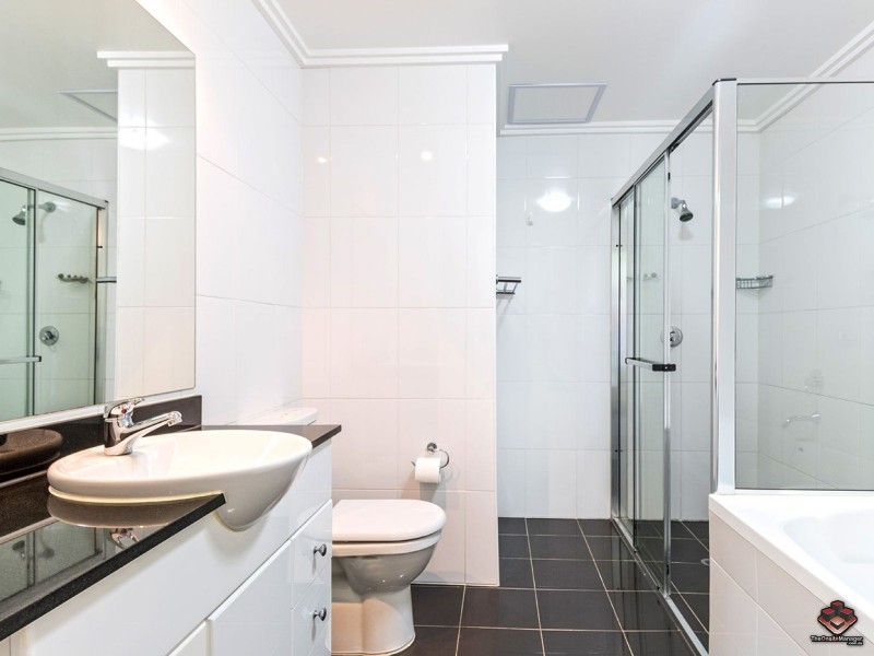 125/8-12 Thomas Street, Waitara NSW 2077