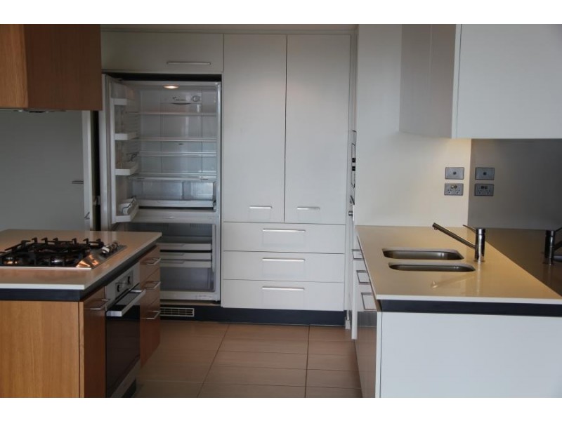 1505/6 Mariners Drive, Townsville City QLD 4810