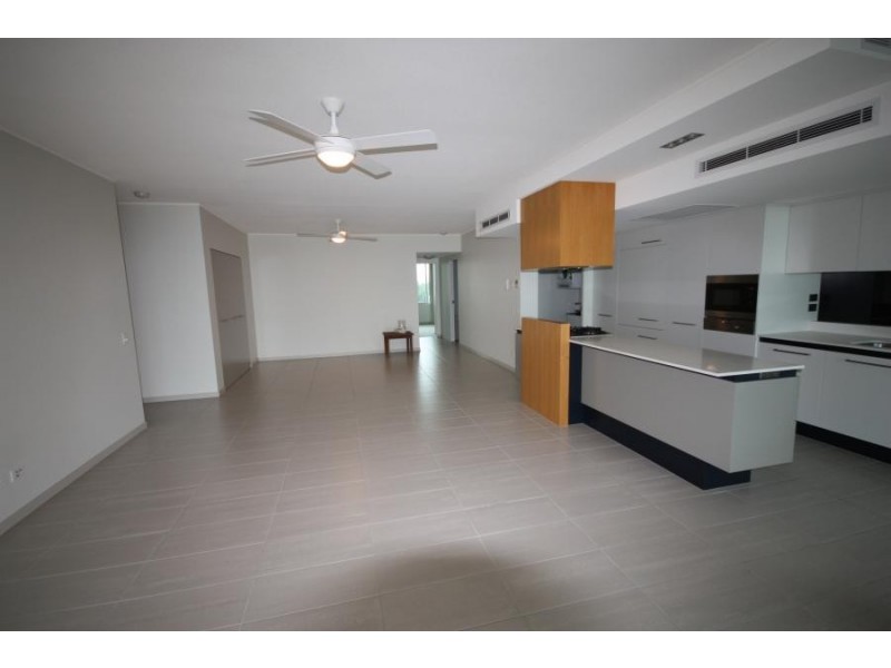 2706/6 Mariners Drive, Townsville City QLD 4810