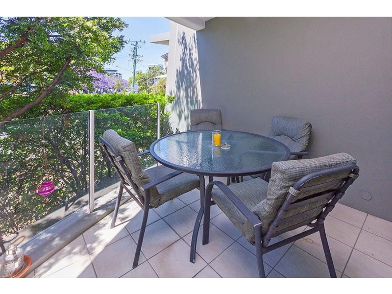 42 NEWSTEAD TERRACE, Newstead QLD 4006