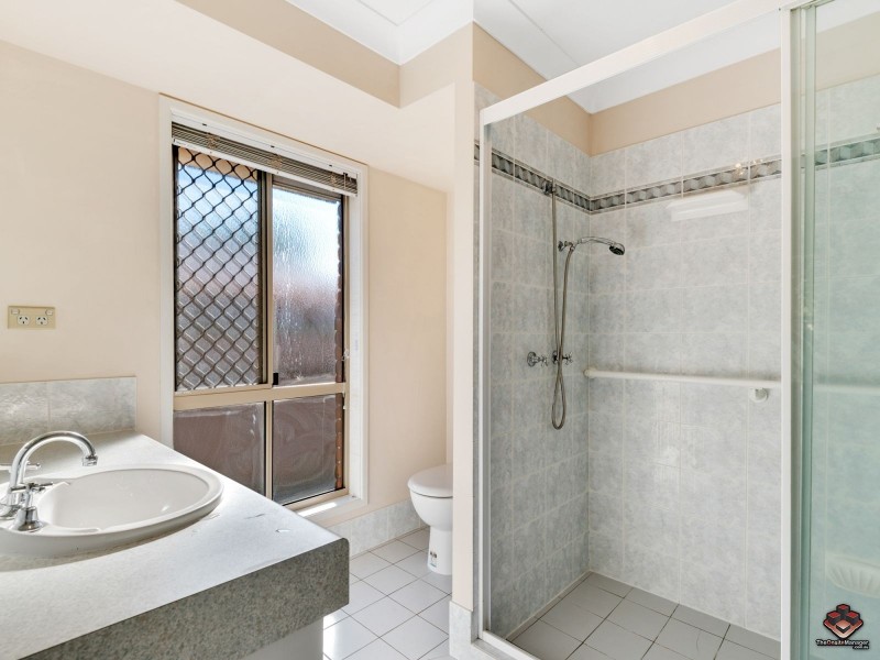 23 Crossley Drive, Wellington Point QLD 4160