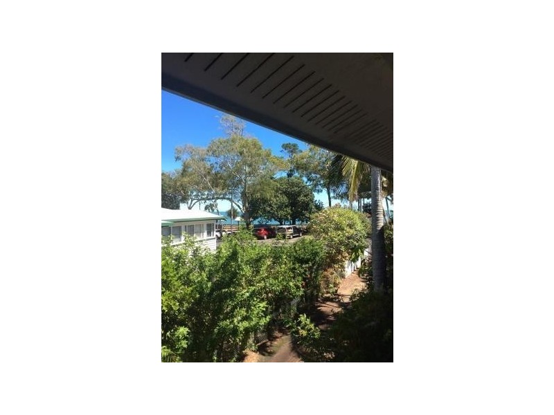 6/454 The Esplanade, Urangan QLD 4655