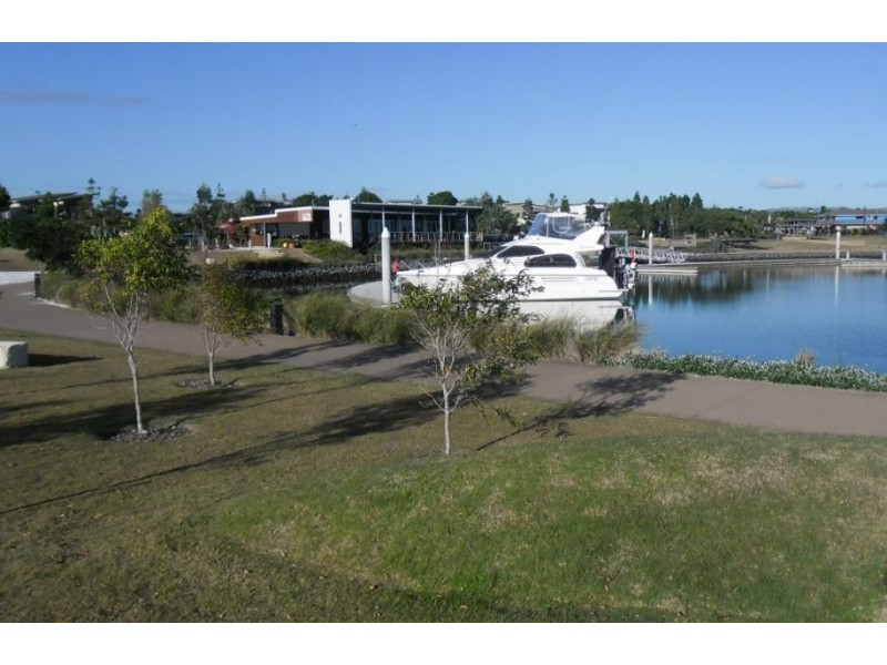 515 Keelson Cres, Hope Island QLD 4212