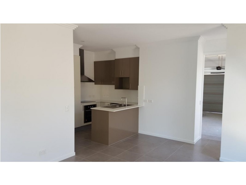 24b Mchugh Court, Augustine Heights QLD 4300