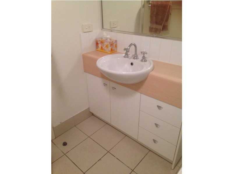 36 Holland Street, Toowong QLD 4066