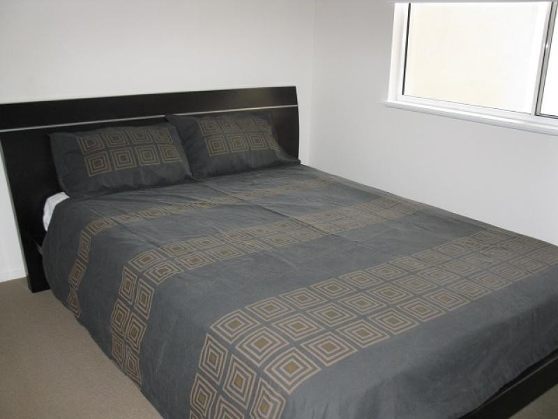 77 / 42 Warburton Street, North Ward QLD 4810