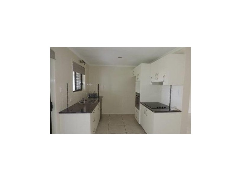 513 Boat Harbour Drive, Torquay QLD 4655