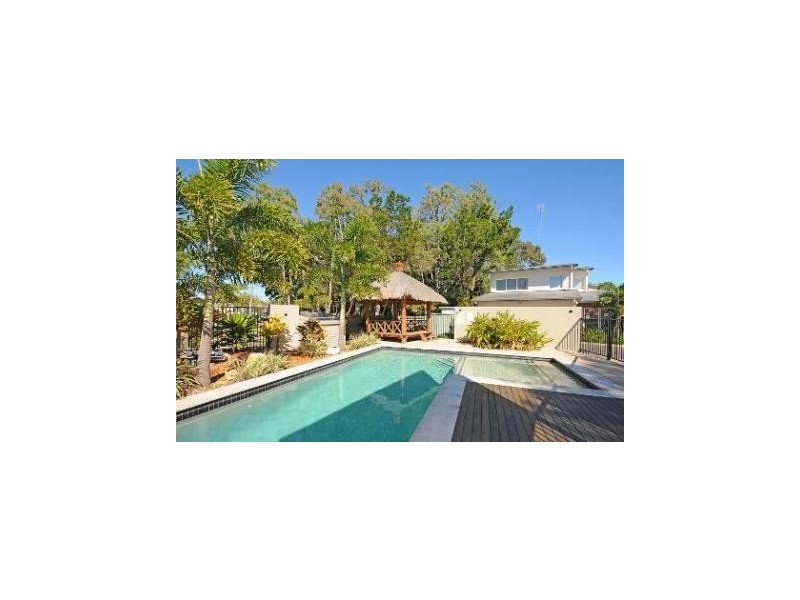 44/71 Elizabeth St, Urangan QLD 4655