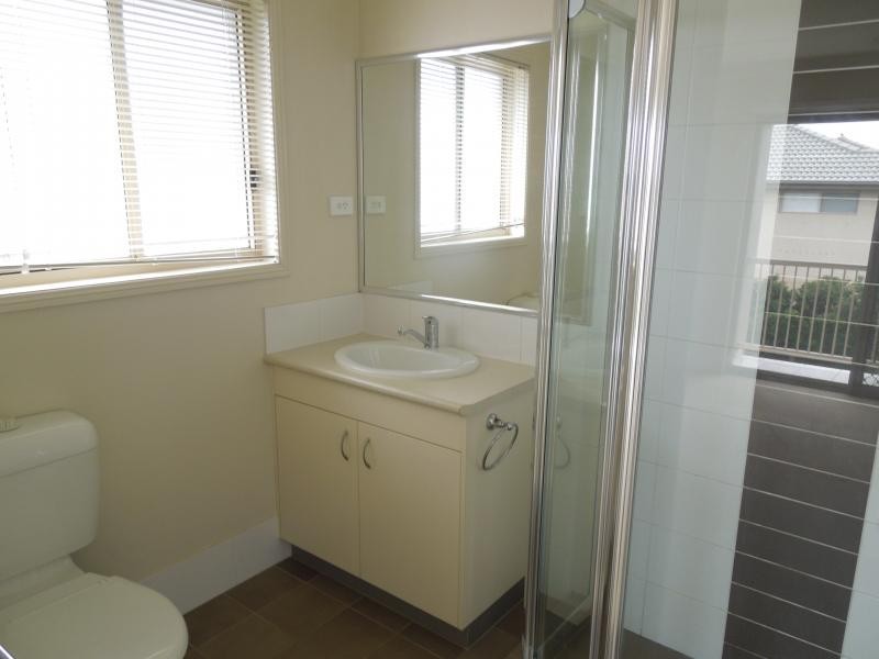 42 Johnston Street, Carina QLD 4152