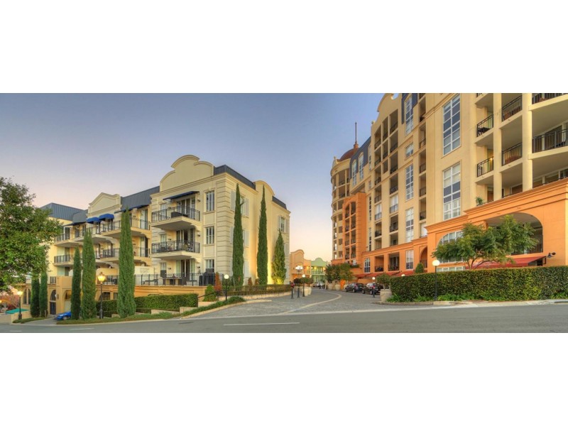 3026/3029 The Boulevard, Carrara QLD 4211