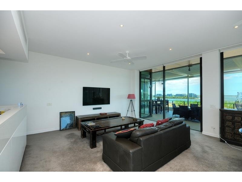 6601/323 Bayview Street, Hollywell QLD 4216