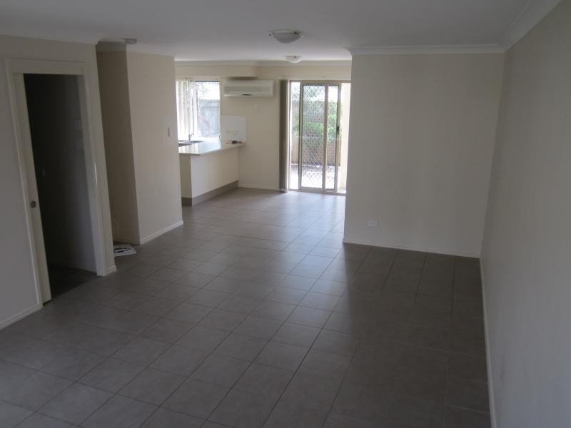 24 Johnston Street, Carina QLD 4152