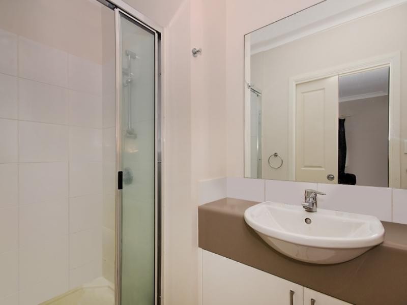 23 / 42 Warburton Street, North Ward QLD 4810