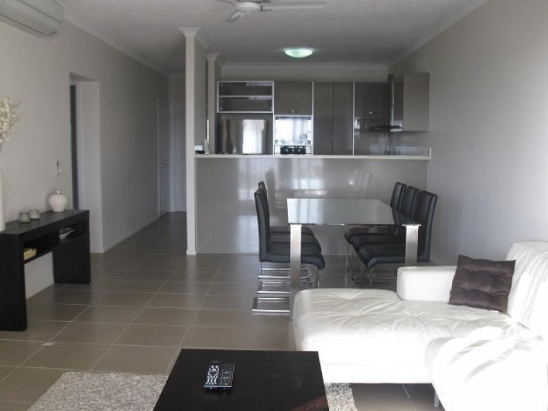 77 / 42 Warburton Street, North Ward QLD 4810