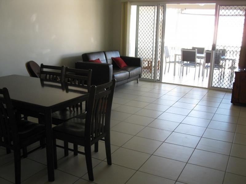 41 / 42 Warburton Street, North Ward QLD 4810