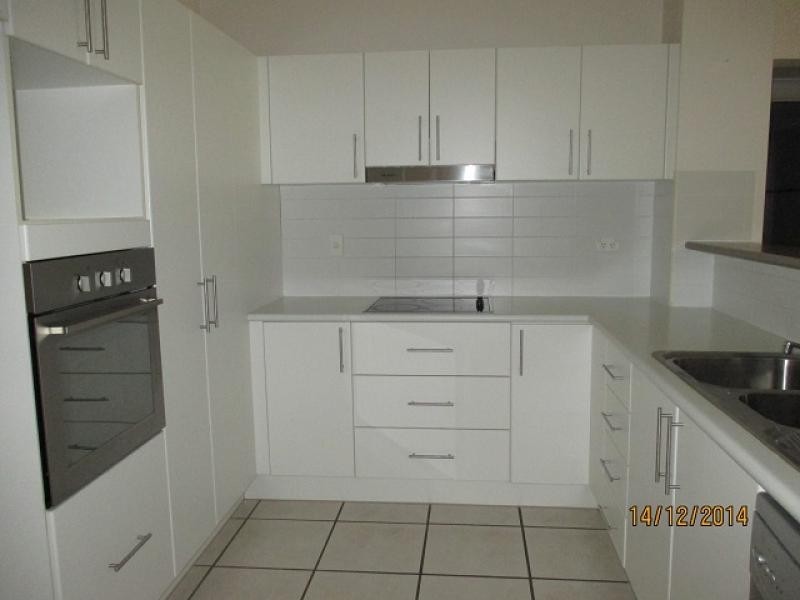 13 / 42 Warburton Street, North Ward QLD 4810