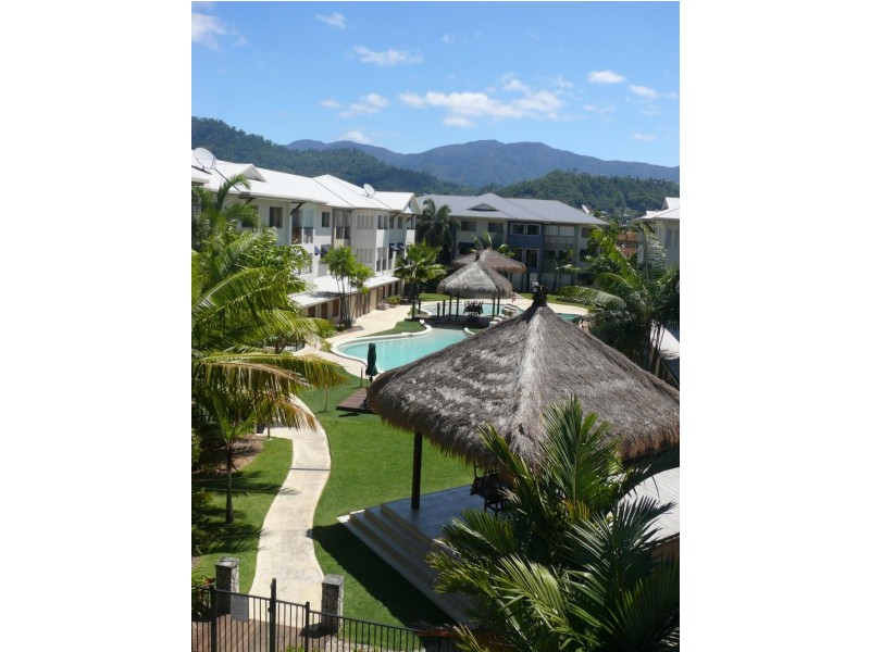 303 – 29 Springfield Crescent, Manoora QLD 4870