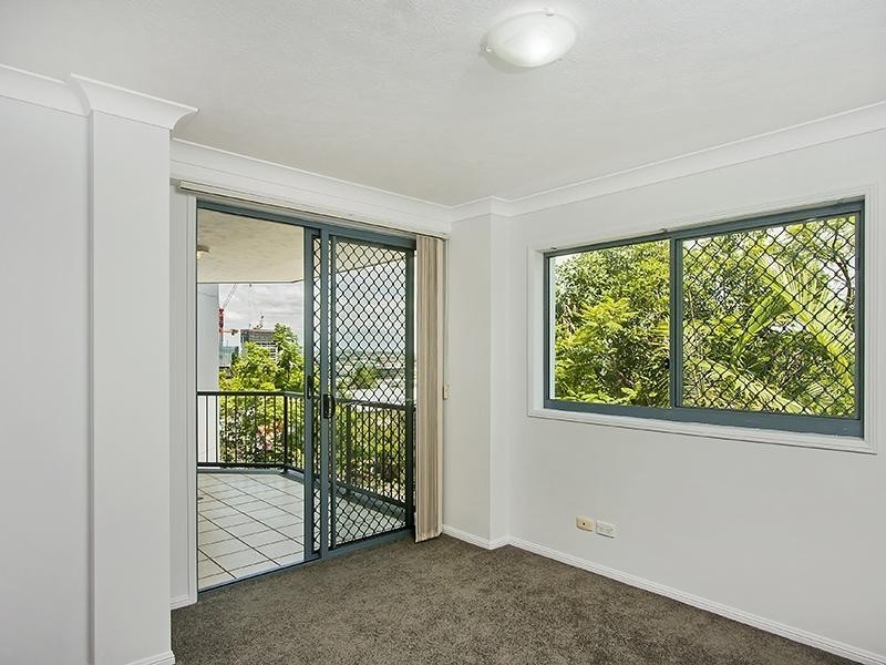 7 Boyd ST, Bowen Hills QLD 4006