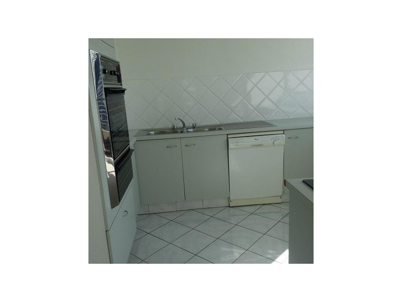 Paradise Waters QLD 4217