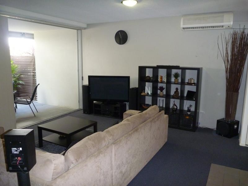 28 Masters St, Newstead QLD 4006