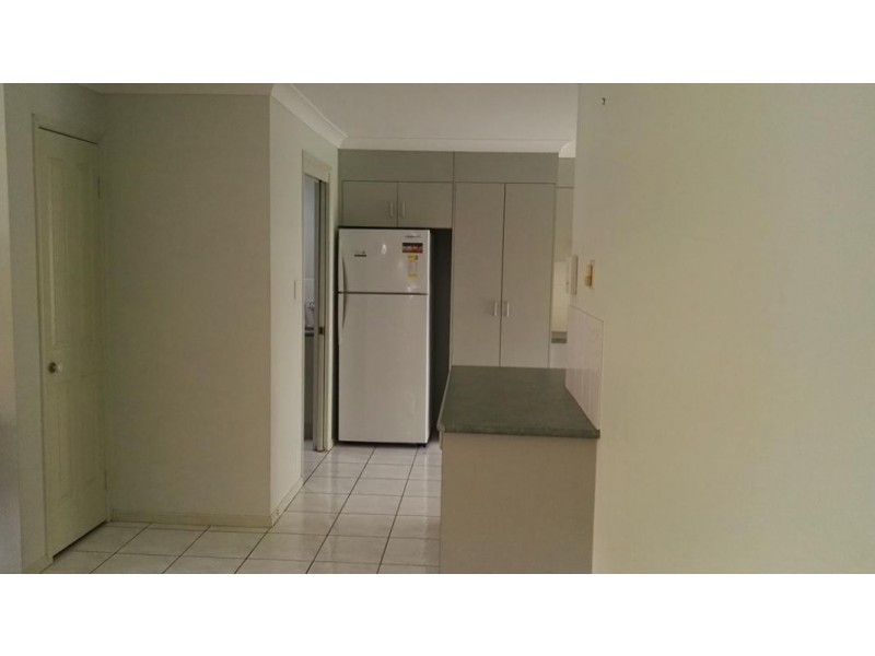 121 Golden Ave, Calamvale QLD 4116